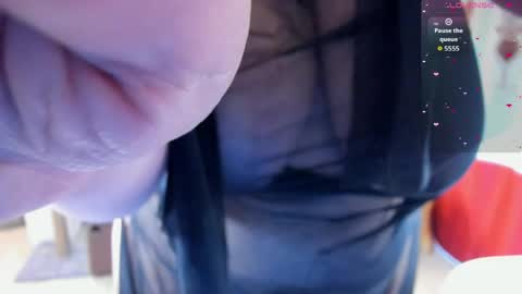 Snapshot of nikkithorn4u chatting on April 17, 2026, 12:02 am Veronica online show from April 17, 2026, 12:02 am