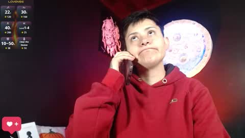 Nikky online show from October 11, 2025, 1:20 pm