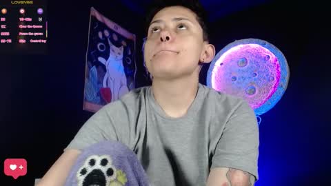 Nikky online show from March 4, 2026, 1:17 pm