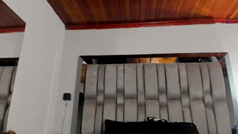 Snapshot of nikkysmiith chatting on October 29, 2025, 11:34 am     online show from October 29, 2025, 11:34 am