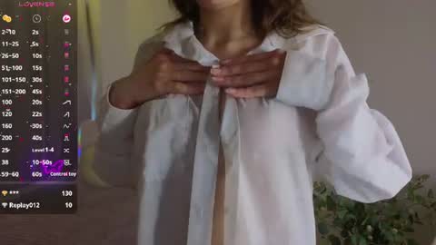 Snapshot of nikkyy_reed chatting on June 18, 2026, 9:14 am Nikky online show from June 18, 2026, 9:14 am