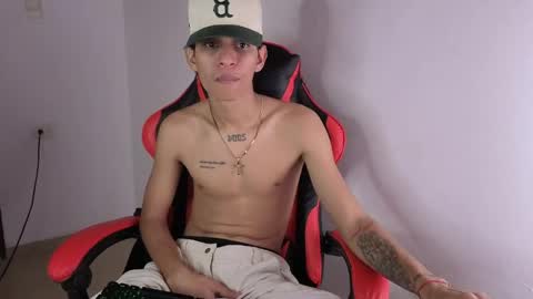 Snapshot of niklaus_wolf chatting on April 25, 2026, 4:15 pm niklaus_wolf online show from April 25, 2026, 4:15 pm