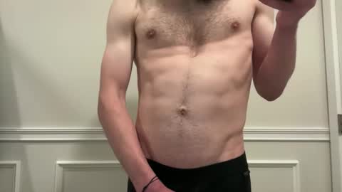 niko9inches online show from April 21, 2026, 7:17 pm