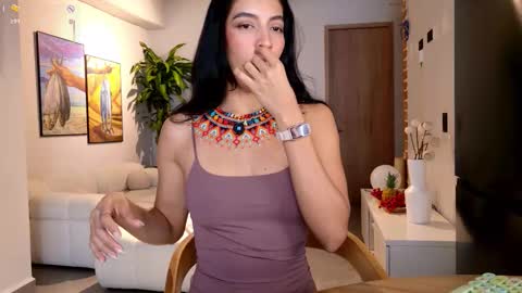 Snapshot of nikol_je chatting on February 26, 2026, 8:52 pm Nicole cam online show from February 26, 2026, 8:52 pm