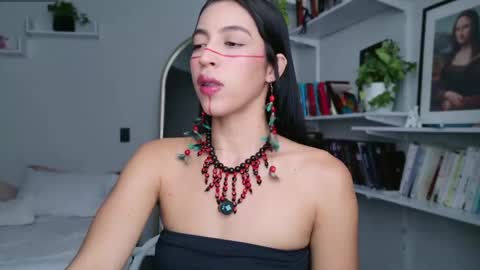 Snapshot of nikol_je chatting on May 8, 2026, 7:52 pm Nicole cam online show from May 8, 2026, 7:52 pm