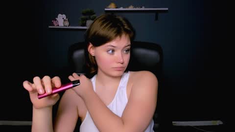 Little Niko  Help me reach my goals online show from December 14, 2024, 6:13 am