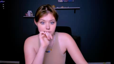 Little Niko  Help me reach my goals online show from December 18, 2024, 1:37 am