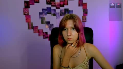 Snapshot of nikol_kitt chatting on June 11, 2026, 12:32 am Little Niko Help me reach my goals online show from June 11, 2026, 12:32 am