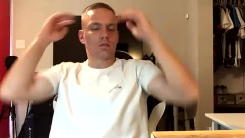nikolai_russian_daddy online show from August 2, 2026, 8:40 pm