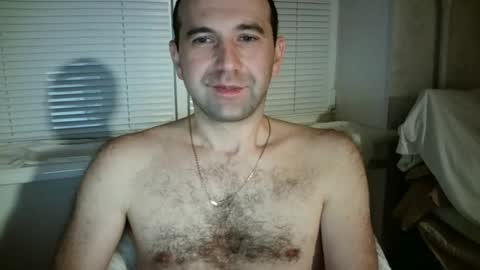 nikolas_vaz online show from December 19, 2024, 11:46 pm