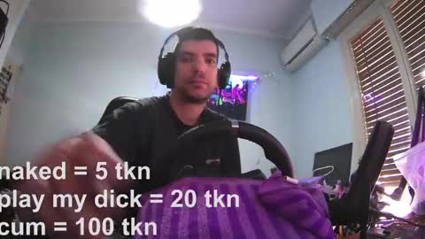 nikolasgames online show from May 10, 2026, 10:42 am