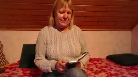 Nikole1 online show from May 3, 2026, 2:34 pm