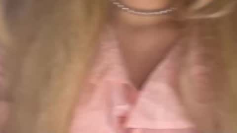 nikoli_naw online show from March 5, 2026, 9:11 pm