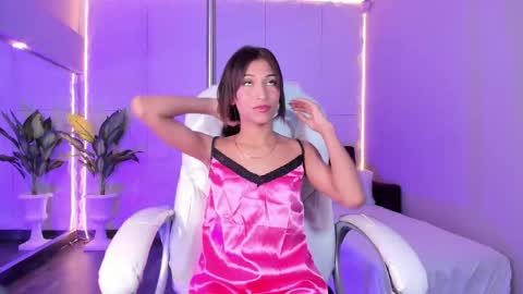 Nikol  online show from September 10, 2025, 4:56 am