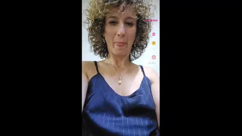 nikol online show from January 14, 2025, 1:17 pm