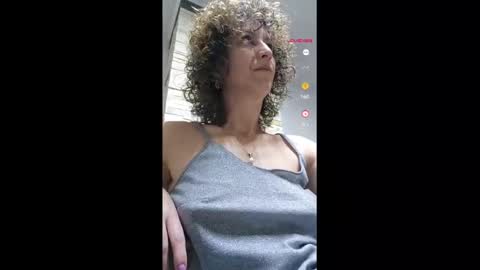 nikol online show from February 8, 2025, 6:12 am