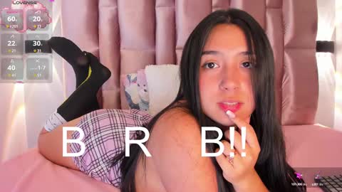 Niky Brooks online show from March 5, 2025, 6:45 pm