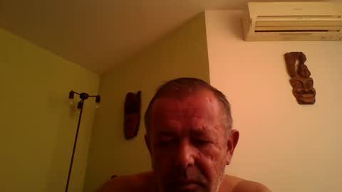 Snapshot of nikyo419 chatting on September 20, 2025, 7:09 am nikyo419 online show from September 20, 2025, 7:09 am