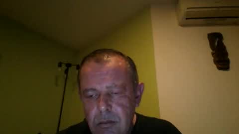 Snapshot of nikyo419 chatting on February 18, 2026, 5:03 am nikyo419 online show from February 18, 2026, 5:03 am