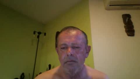 Snapshot of nikyo419 chatting on March 19, 2026, 4:38 am nikyo419 online show from March 19, 2026, 4:38 am