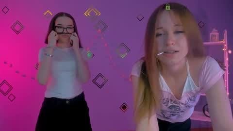 nila_eclipse online show from April 1, 2026, 8:59 am