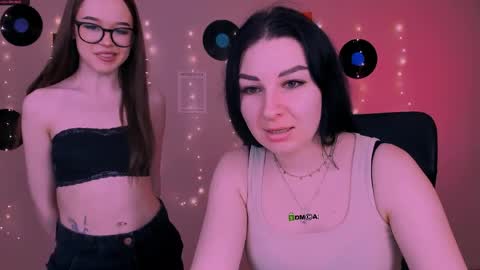 nila_eclipse online show from April 10, 2026, 8:52 am