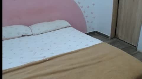 Snapshot of nila_kaia chatting on July 10, 2026, 1:43 am nila online show from July 10, 2026, 1:43 am