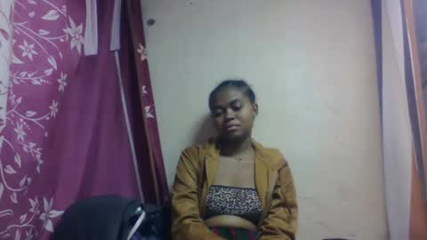 nilah online show from October 10, 2025, 6:07 pm