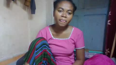nilah online show from May 9, 2026, 5:01 am
