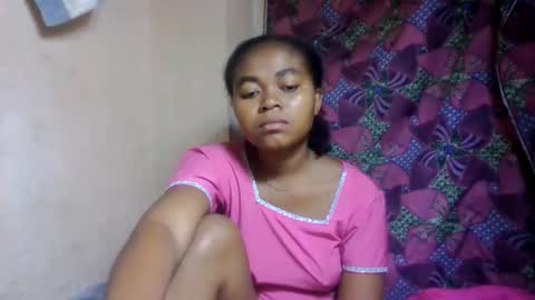 nilah online show from June 8, 2026, 4:57 am