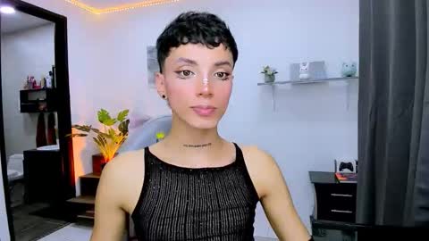 Snapshot of nilam217 chatting on September 20, 2025, 1:06 am Nilam online show from September 20, 2025, 1:06 am