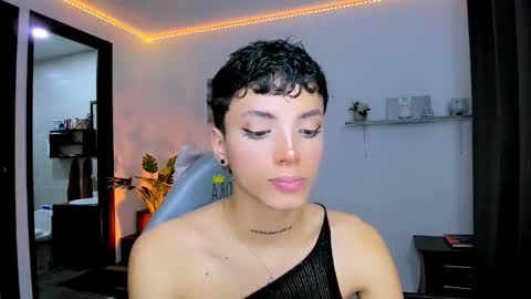 Snapshot of nilam217 chatting on October 7, 2025, 11:57 pm Nilam online show from October 7, 2025, 11:57 pm