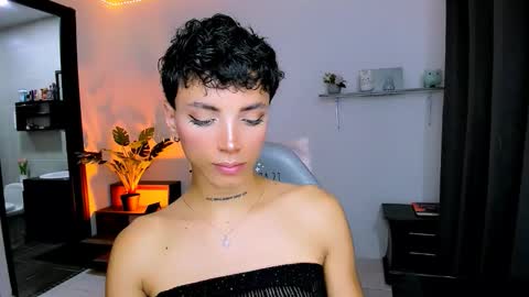 Snapshot of nilam217 chatting on October 24, 2025, 1:46 am Nilam online show from October 24, 2025, 1:46 am