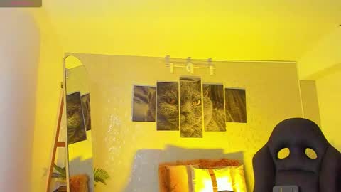 Nils online show from March 11, 2026, 4:18 am