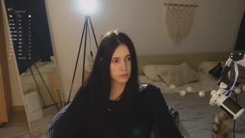 Jennet online show from February 17, 2026, 6:58 pm