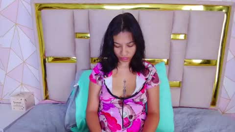 Nina Carther online show from May 6, 2026, 11:04 am