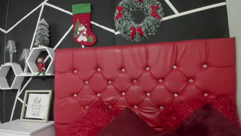 Nina online show from December 23, 2024, 8:11 am