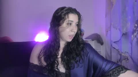 nina_lovez online show from October 20, 2025, 1:06 am