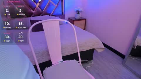 Nina myers online show from November 15, 2025, 10:56 am