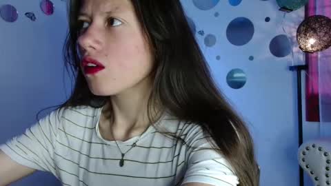 Snapshot of nina_roser chatting on September 22, 2025, 12:51 pm Nina Roser online show from September 22, 2025, 12:51 pm