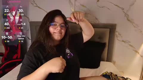  N I N A online show from October 5, 2025, 9:29 am