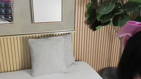 Snapshot of nina_soul chatting on September 16, 2025, 1:01 pm NINA online show from September 16, 2025, 1:01 pm