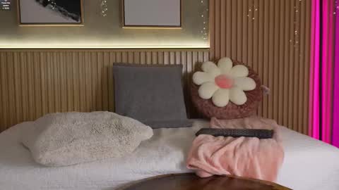 Snapshot of nina_soul chatting on March 11, 2026, 12:44 pm NINA online show from March 11, 2026, 12:44 pm