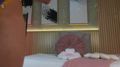 Snapshot of nina_soul chatting on June 20, 2026, 12:19 pm NINA online show from June 20, 2026, 12:19 pm
