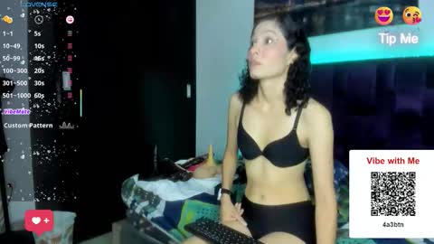 nina_vergara online show from February 22, 2026, 1:40 am