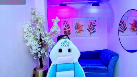 Snapshot of nina_willyams chatting on February 19, 2026, 3:46 am Nina online show from February 19, 2026, 3:46 am