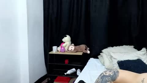 Snapshot of ninaa_fox chatting on January 17, 2025, 9:06 pm Ninaa fox online show from January 17, 2025, 9:06 pm