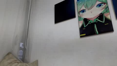 Snapshot of ninaa_fox chatting on February 3, 2025, 10:43 pm Ninaa fox online show from February 3, 2025, 10:43 pm