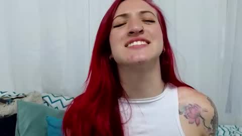 Snapshot of ninaa_fox chatting on March 5, 2025, 8:00 pm Ninaa fox online show from March 5, 2025, 8:00 pm