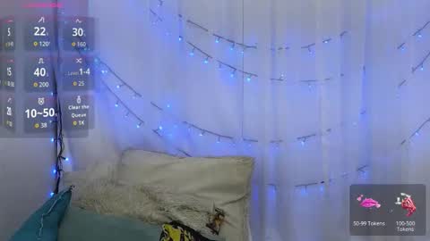 Ninaa fox online show from May 13, 2026, 4:59 pm